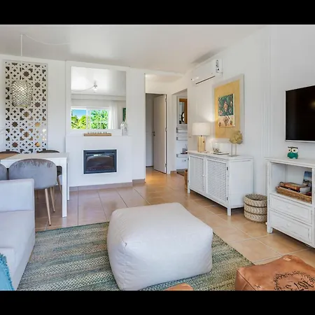 Apartmán Garden By The Sea - Palmtree Place